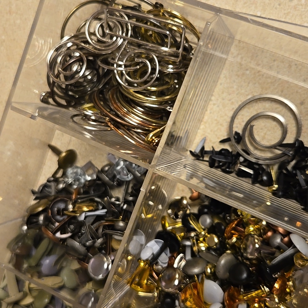 Assorted Metal Fasteners in Organizer Box For Crafts Scrapbooking - Picture 7 of 12